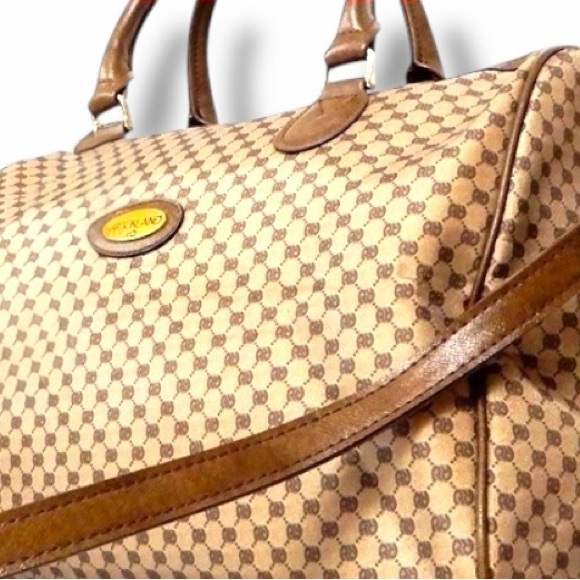 Rockland Handbags - Rockland Signature Print Travel Satchel NWT – Structured Weekender